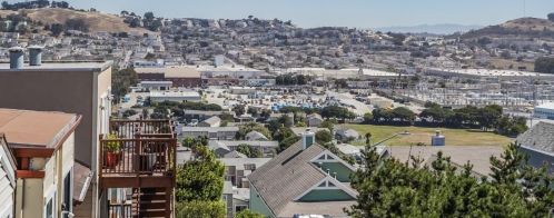 1063 Schwerin St, Daly City CA  94014-1622 exterior