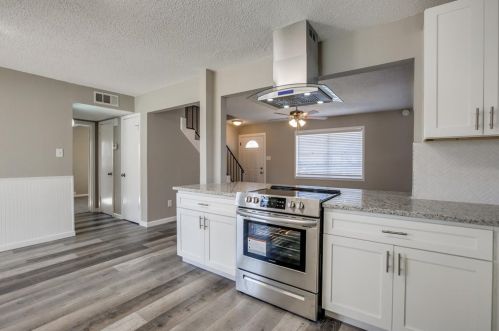 722 Cindy Dr, Cedar Hill TX 75104-1721 exterior