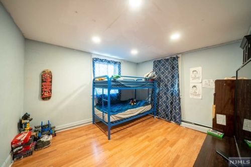 69 Macarthur Ave, Outwater NJ  07026-1520 exterior