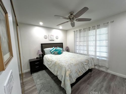 26873 Cuatro Milpas St, Santa Clarita CA  91354-2332 exterior