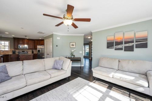 4010 Mackenzie Dr, Haw River NC  27258-9050 exterior