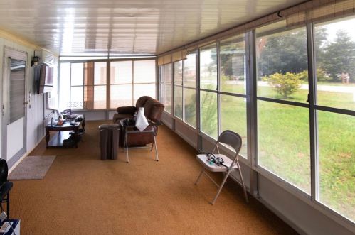 4743 Sandpiper Dr, Saint James City FL  33956-2810 exterior