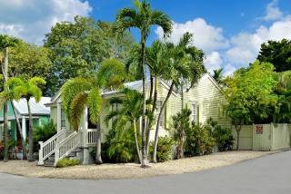 1015 Howe St, Key West, FL 33040-7509