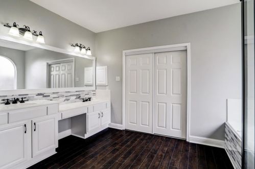 5607 Evergreen Vly Dr, Humble TX  77345-3067 exterior