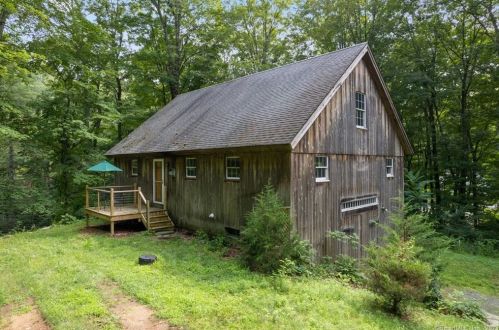5 Geer Hill Rd, Lyme, CT 06371-3017