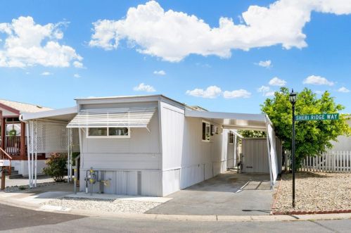 54 Sheri Ridge Way, Rancho Cordova, CA 95670-4331