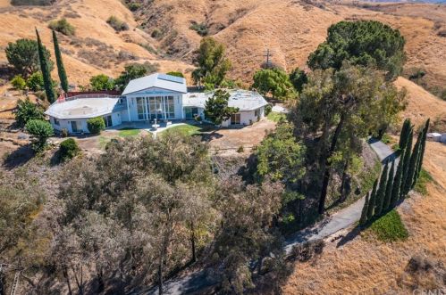 24687 Anderson Way, Loma Linda CA  92354-3451 exterior