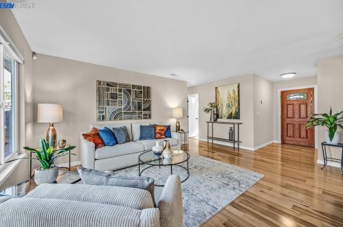 1419 Aster Ln, Livermore CA  94551-1417 exterior