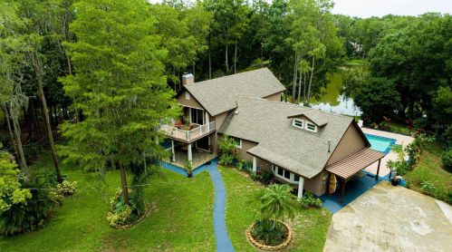 2202 Amity Ct, New Port Richey, FL 34655-3801