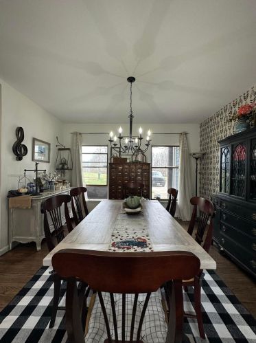 89 Old Coach Rd, Shade, OH 45701-3351