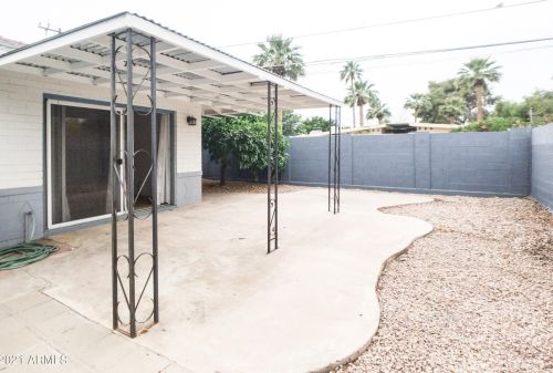 6220 14th St, Phoenix AZ 85014-1794 exterior