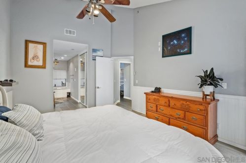 1155 Pacific Beach Dr, San Diego CA  92109-5149 exterior