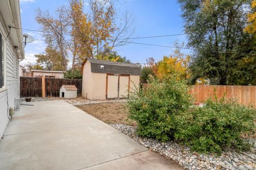 2330 King St, Denver CO 80211-4520 exterior