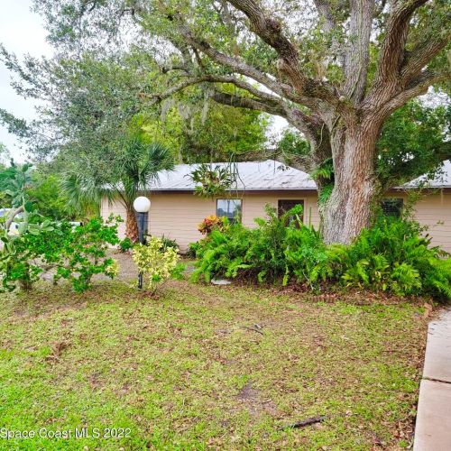 655 Roseland Rd, Sebastian, FL 32958-4447