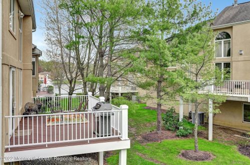 167 Ln Quinta Ct, Holmdel Village NJ  07733-2536 exterior