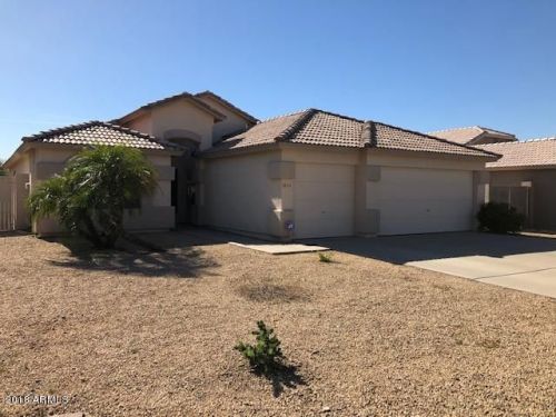 5157 Frier Dr, Glendale, AZ 85301-1438