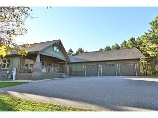 757 Packer Dr, Hudson, WI 54016-7690