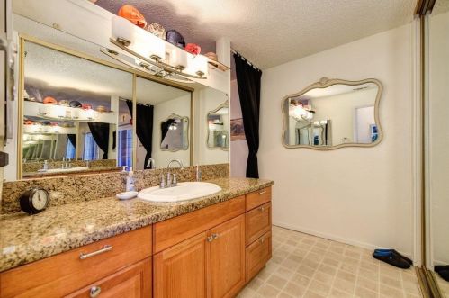 11029 Chemo River Ct, Rancho Cordova CA  95670-2703 exterior