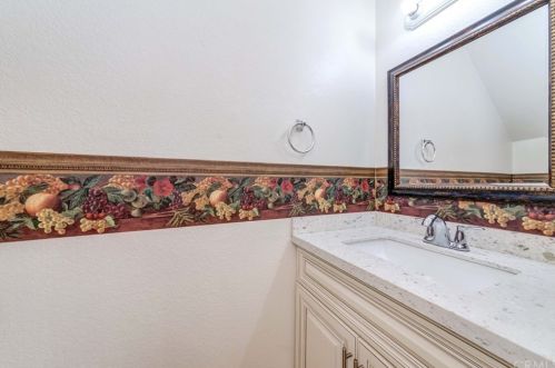 4125 Carol Dr, Fullerton, CA 92833-2872
