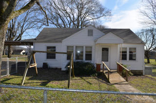 107 Cross Hill Rd, Fayetteville, TN 37334-7240