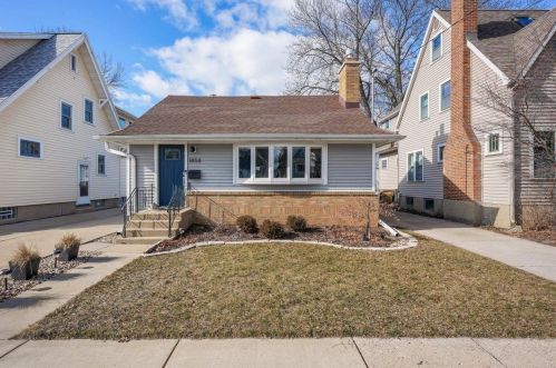 1858 Rutledge St, Madison WI  53704-5543 exterior