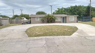 1535 Breeze Ln, Melbourne, FL 32935-2007