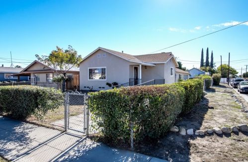 1347 Walnut St, San Bernardino, CA 92410-2227