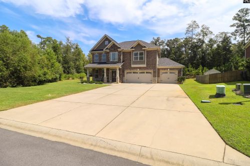390 Bowhunter Dr, Blythewood, SC 29016-9204