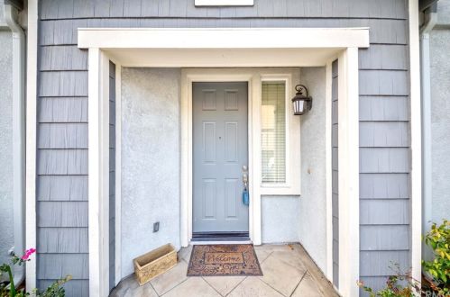 17861 Alderwood Ct, Long Beach, CA 90746-1694