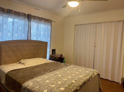 525 Billiar Ave, Fort Pierce FL  34983-8730 exterior