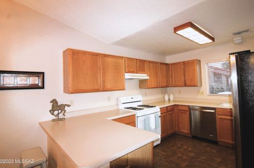 3024 Sun Ranch Trl, Tucson, AZ 85742-8748