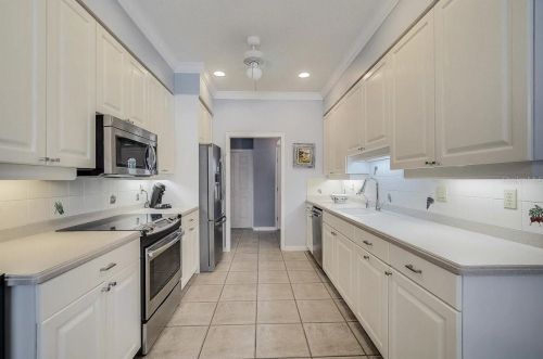 424 Rossetti Dr, Nokomis FL  34275-3541 exterior