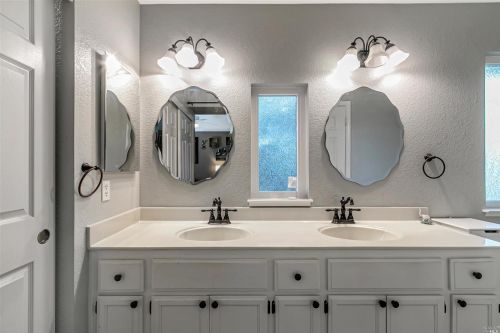 166 Buttercup Cir, Vacaville CA  95687-7319 exterior