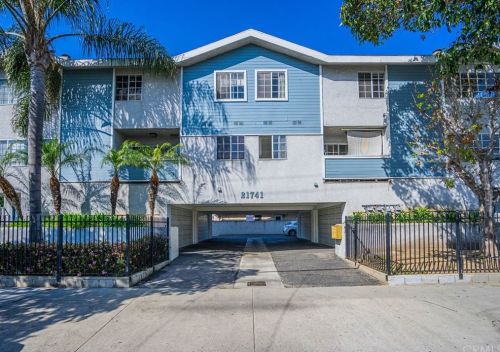 21741 Harvard Blvd, Torrance, CA 90501-3886