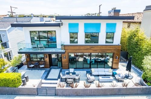 50 Rivo Alto Canal, Long Beach CA  90803-4047 exterior