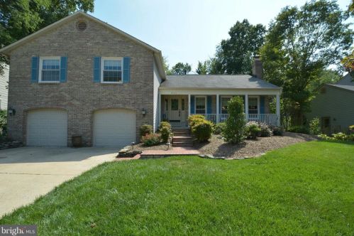 9125 Lake Braddock Dr, Springfield, VA 22015-2136