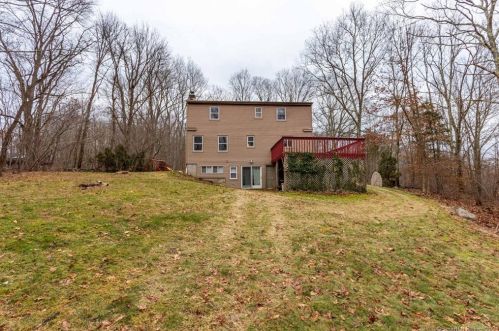 366 Main St, Amston, CT 06231-1211