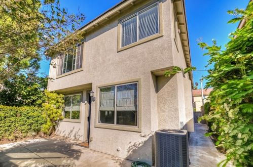 621 Sepulveda Pl, Placentia CA  92870-4292 exterior