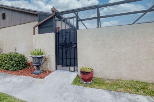 4782 Sunny Palm Cir, West Palm Beach, FL 33415-2877