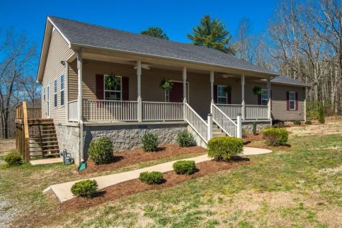 2687 Grays Bend Rd, Fairfield, TN 37033-4125