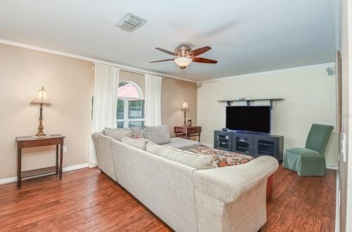 2006 Wekiva Reserve Blvd, Apopka FL  32703-4772 exterior