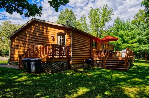 298 Berry Ln, Wisconsin Dells WI  53965-8360 exterior
