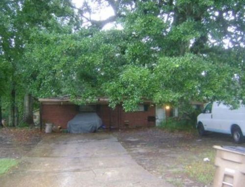 1023 Belvedere Cir, Mobile, AL 36606-2551