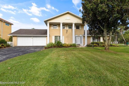 3616 Indian Riv Dr, Cocoa FL 32926-8705 exterior