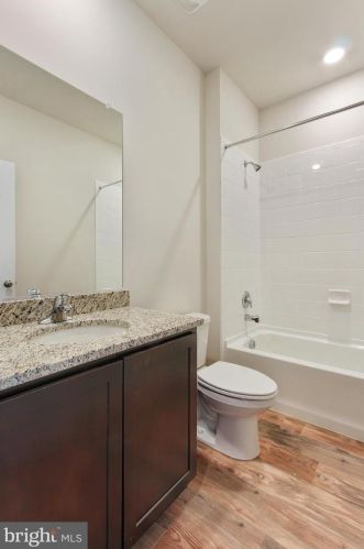 101 Brookside Ln, Gettysburg PA  17325-2026 exterior