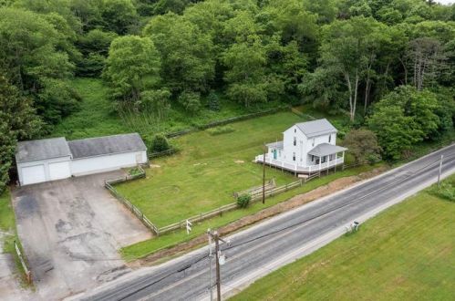 2101 Copper Kettle Hwy, Rockwood, PA 15557-7537