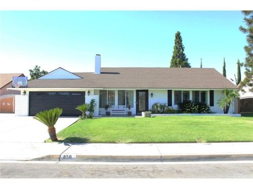 850 Wisteria Ave, Rialto, CA 92376-3820