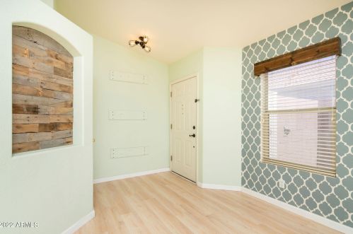 1963 Bluefield Ave, Phoenix AZ  85022-1350 exterior