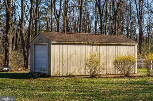 50 Clarence Ave, Shoemakersville PA  19555-1102 exterior