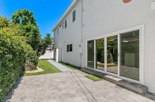 2481 Terraine Ave, Long Beach CA  90815-1963 exterior